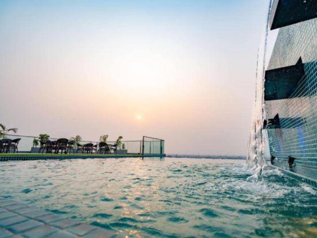 Hotel Castle Salam Khulna Exterior foto