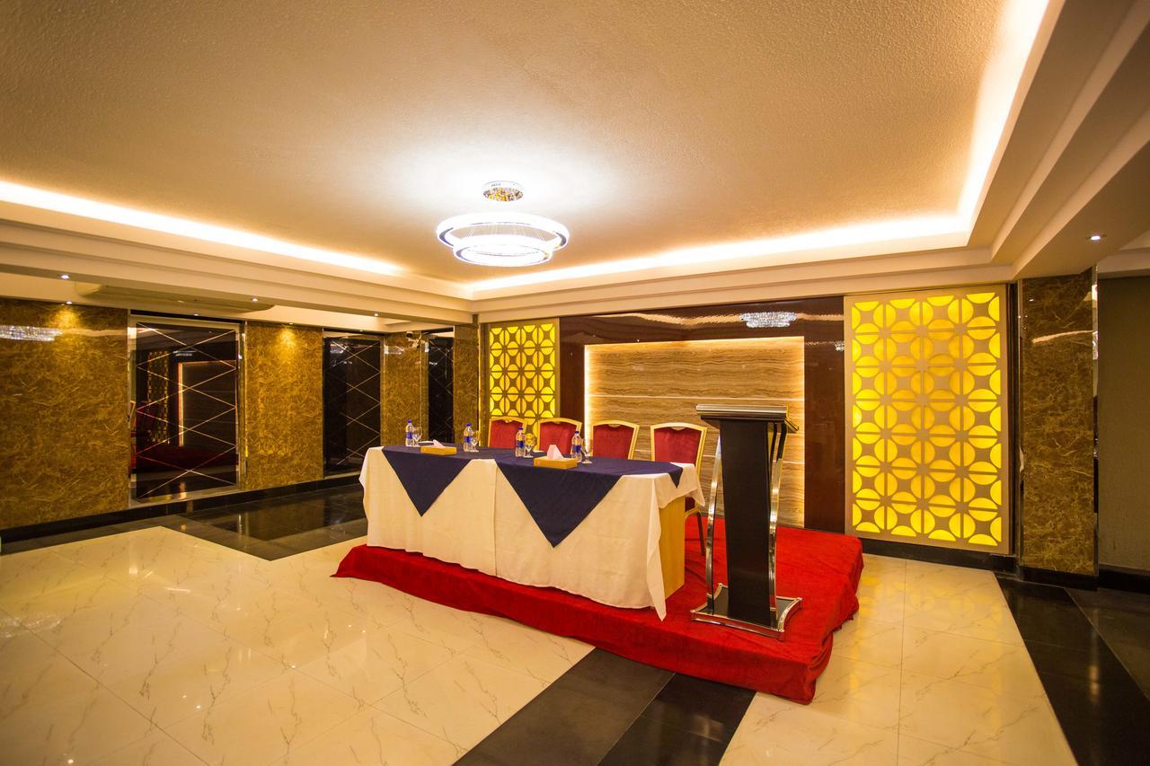 Hotel Castle Salam Khulna Exterior foto